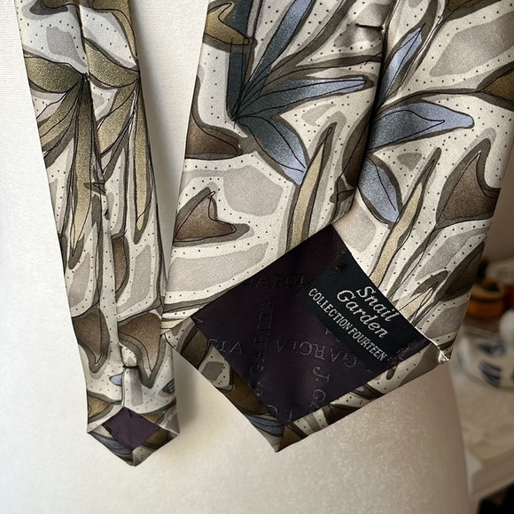J. Garcia Tie Snail Garden Pattern 100% Silk Grey Brown Blue - Picture 7 of 8